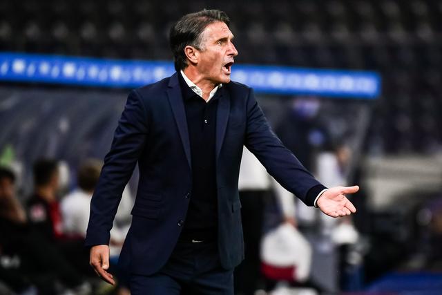 奥运会-中国三人男篮不敌波兰 张宁9分5篮板